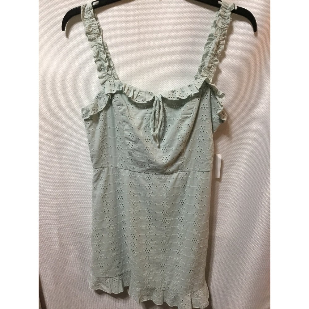 B. Smart Junior Size 9 NWT Sage Eyelet Mini